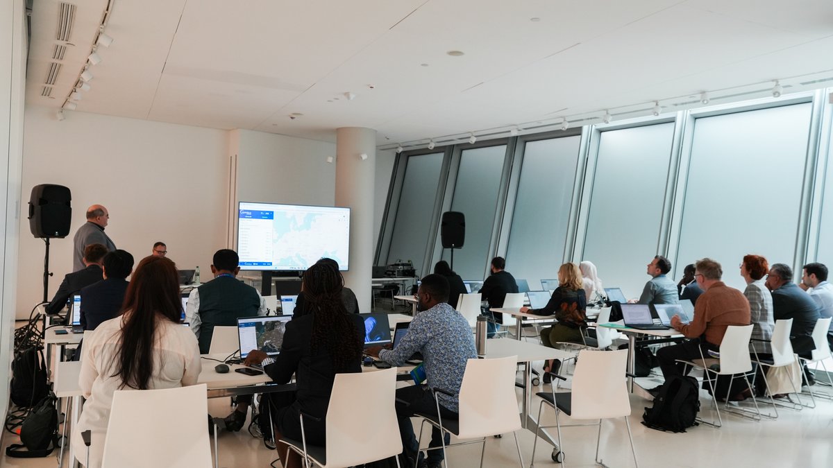 StatPoland's tweet photo. 🛰️ At #ICASX, participants are taking part in a hands-on workshop led by experts from #StatisticsPoland on the practical use of #EarthObservation data in #OfficialStatistics.
🌱 These technologies help improve crop monitoring and assess vegetation health more effectively. https://t.co/05xrJdZB9u
