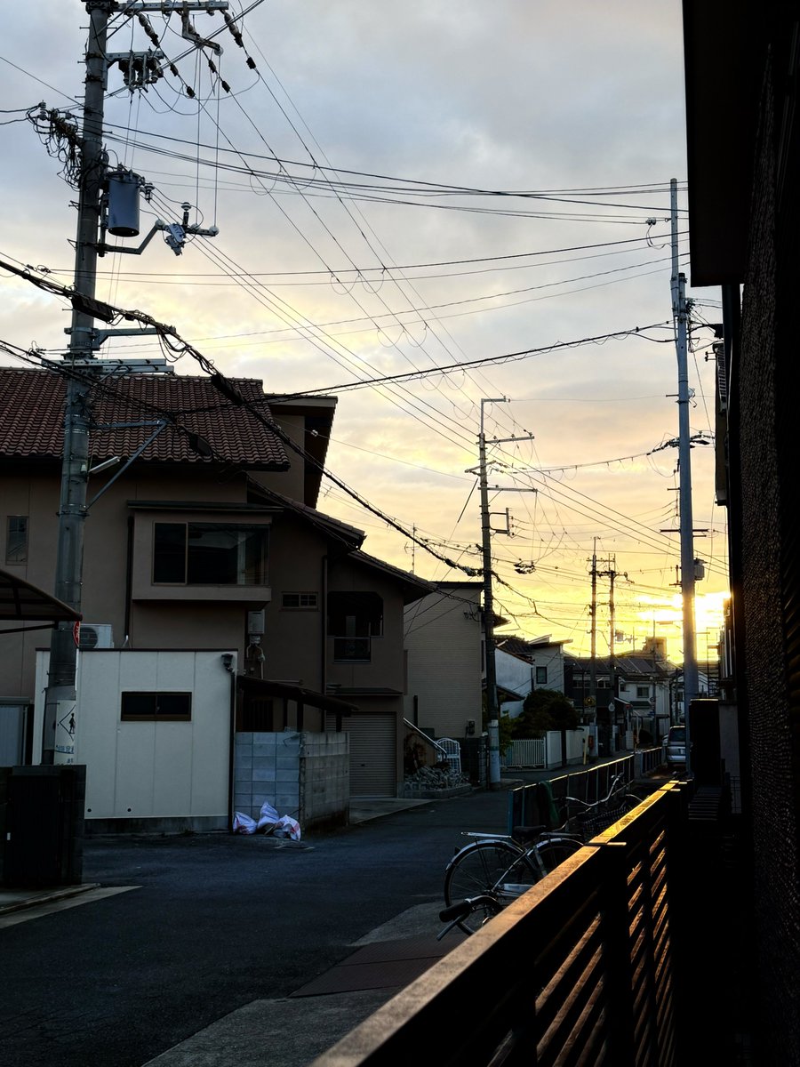 Hitokage0209's tweet photo. お久しぶりᜊ•ᴗ•ᜊ
 #しごおわᕦ
🏠到着です✨

 #うおおおぉー https://t.co/sztPhqKKDR