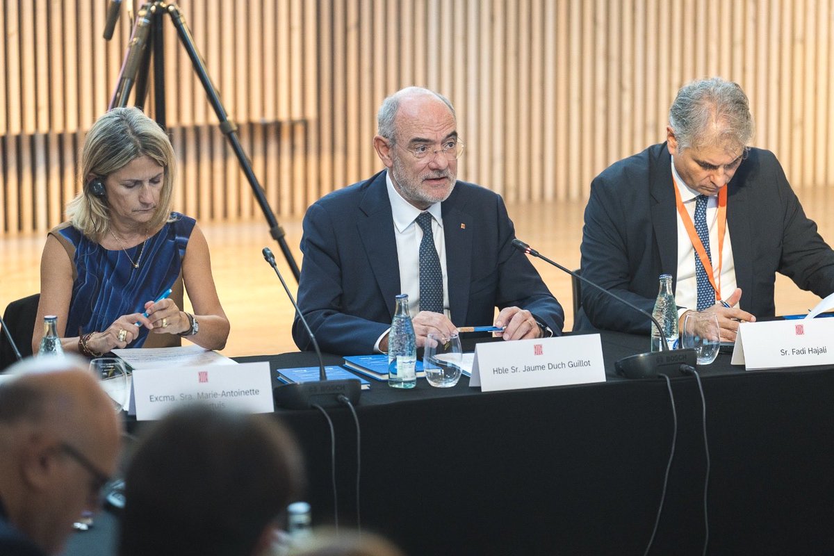 exteriorscat's tweet photo. 🌊 MedCat Days 2026

Obertura institucional amb el conseller @jduch, conferència inaugural del DG MENA Francisco Joaquín Gaztelu, i taula rodona amb la presidenta @AssembleeCorse @Maupertuis_N, la consellera @MaRegionSud @MagaliAltounian i l'eurodiputat @nzingaretti. https://t.co/jEqwwJ6Aje