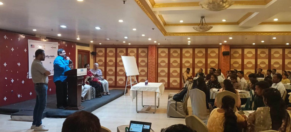 NTEP_ap's tweet photo. TB Mukt Janjati Abhiyan (TBMJA) – Andhra Pradesh
The TBMJA Project was officially launched with an Induction Training Programme at Vizianagaram.  Inaugurated by Dr. T. Ramesh, JD(TB), in the presence of  NTEP officials and Piramal Swasthya officials.
#TBMuktBharat @ArogyaAndhra https://t.co/P7RD1CqO5s
