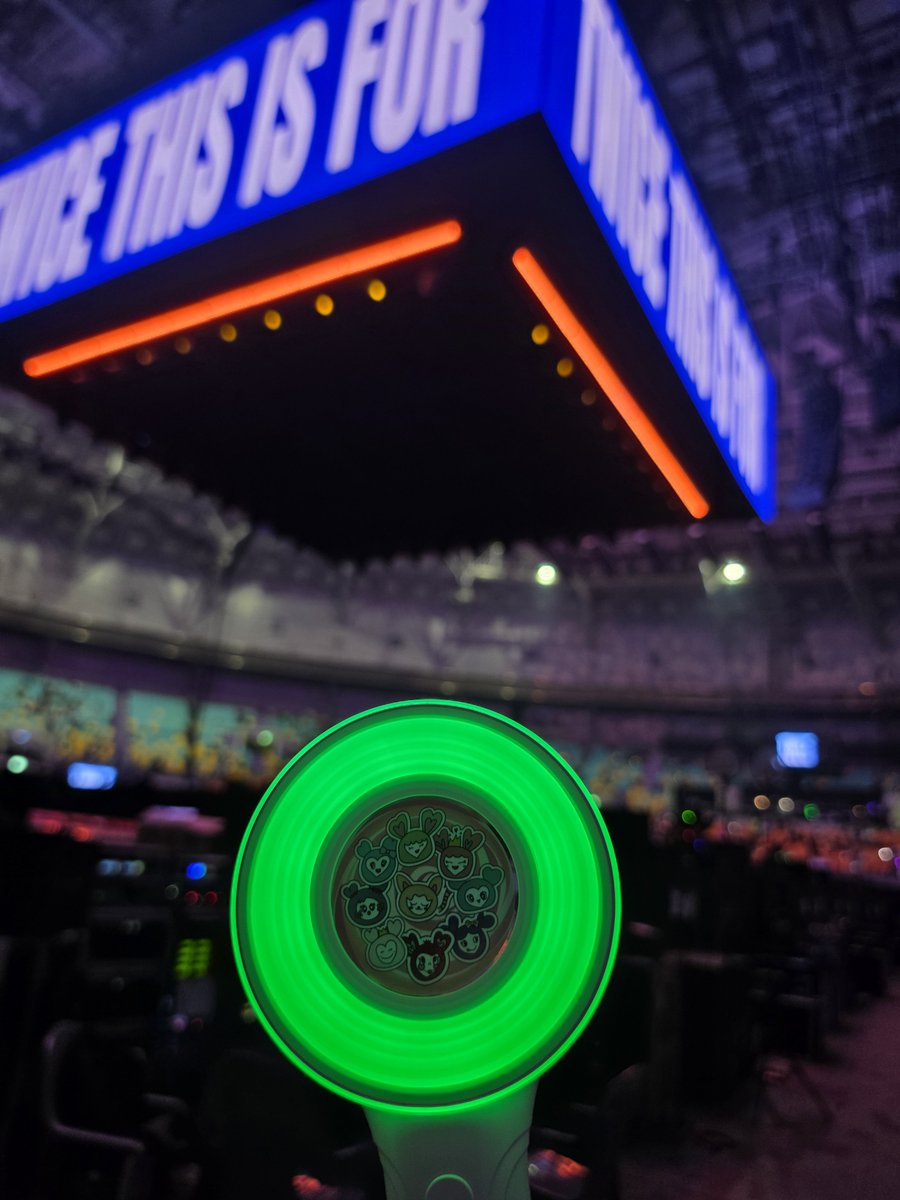 owa1258's tweet photo. ＼TWICE <THIS IS FOR> WORLD TOUR FINALE in SEOUL／
ついにこの日が来た‼ 💫✨本日、待望のツアー初1日
 
📍@ KSPO DOME 

🎟 📡配信中！ 🚀
▶https://t.co/WcStm7fEKt
 
#TWICE #트와이스 #THISISFOR
#THISISFOR_FINALE_D1
#TWICE_THISISFOR_WORLD_TOUR https://t.co/jRwCsnrpNL
