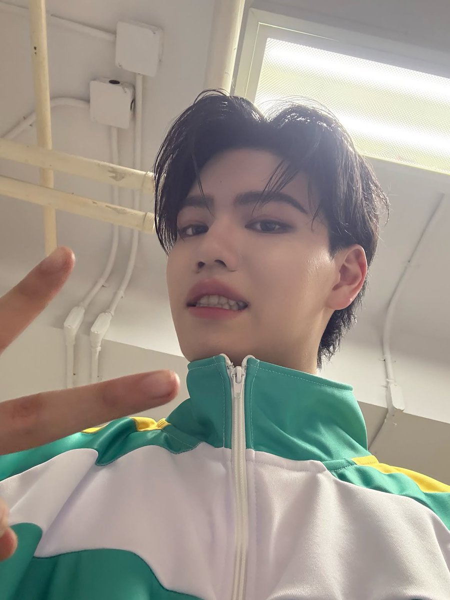 dmdtraineesph's tweet photo. 𝕀𝔾 𝕌ℙ𝔻𝔸𝕋𝔼
[1]

ʙʏ: @pete_nvich 
📅 08.07.26

Dumpss 🍃🍃

ᵕ⁠ ⁠•⁠｡⁠•♫•♬•🦁 •♬•♫•.｡•⁠ ⁠ᵕ

#pete_nvich 

#DMD2026xDomundi
#DMDTrainees https://t.co/l4dq0hKwWk