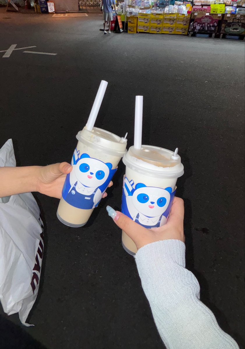 ttI09II's tweet photo. 정말하루동안먹은게맞다고?
ㄴ그래 https://t.co/UeyEBzlxRQ
