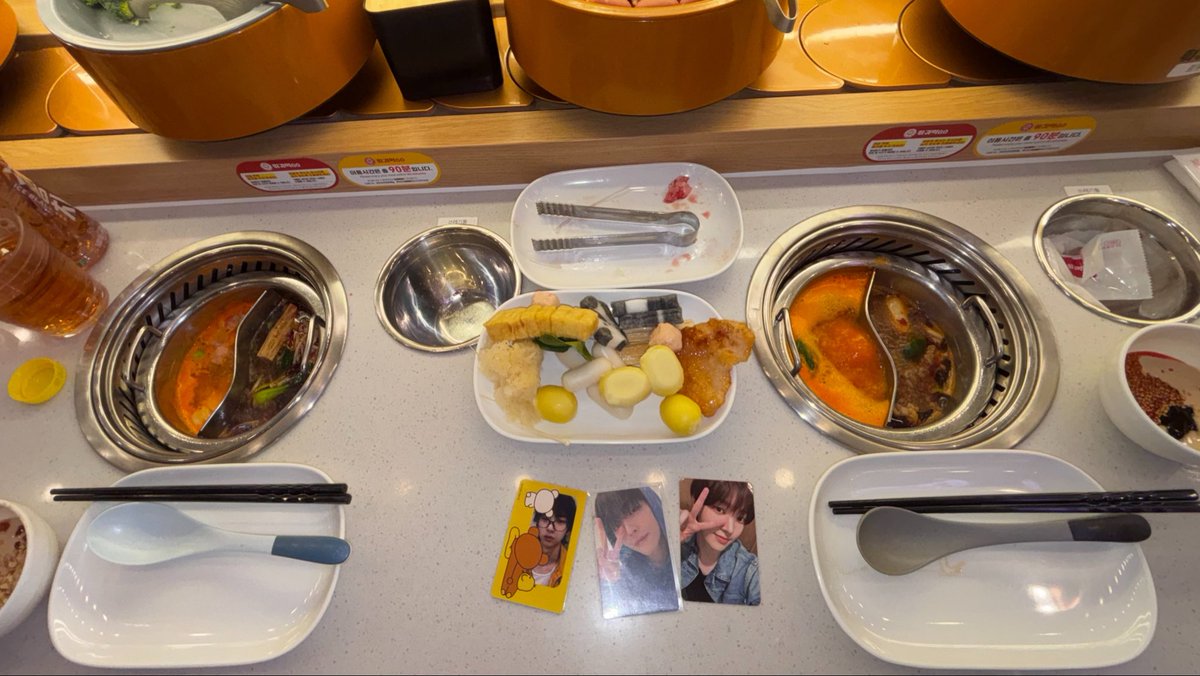 ttI09II's tweet photo. 정말하루동안먹은게맞다고?
ㄴ그래 https://t.co/UeyEBzlxRQ