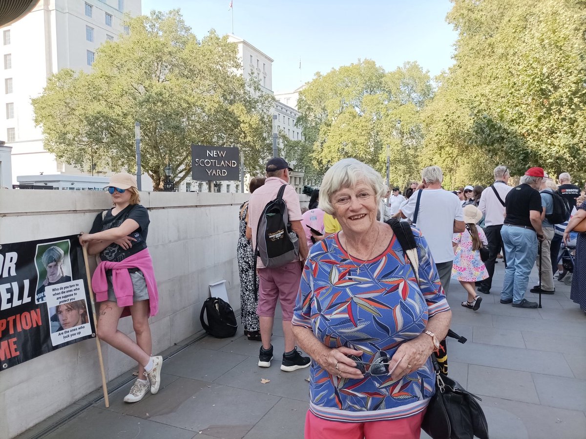 KHarveyProctor's tweet photo. One of the many acts of courage that defined Ann Widdecombe’s public life & service was her willingness to stand alongside those whom others preferred to ignore.

In September 2023, Ann joined the demonstration outside New Scotland Yard to mark Falsely Accused Day, showing solidarity with those whose lives had been devastated by false allegations & miscarriages of justice. She understood that supporting the presumption of innocence & due process did not diminish genuine victims; it strengthened the rule of law on which justice depends.

She spoke publicly about my own experience following Operation Midland, reminding people that false accusations can destroy reputations, livelihoods & lives long before the truth emerges.

During a time when many remained silent, Ann stood up. She did so not because it was politically convenient, but because her deeply held principles demanded it.

That courage, moral conviction & unwavering commitment to justice are among the qualities for which she will be remembered.

It is an example from which many in public life would do well to learn.

Thank you, Ann. Your support will never be forgotten.

@FACTukorg