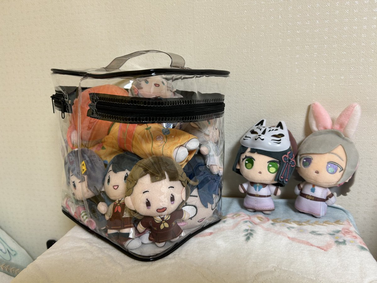hasunuiAOM's tweet photo. ぷち👘 ぬし！おでかけのじゅんびした？

主 すごい量になってしまった…準備万端ですよぷちぎんちゃん(*´∀｀*；)

ぷち👘みんなもじゅんびできた？

ねそ🐰 準備おっけー！

ねそ⏰ 全員集合ですよ！

ぷち👘 それじゃべるーなどーむへ、しゅっぱ〜つ！

みんな おーーっ！！ https://t.co/WSAAyzPTHt