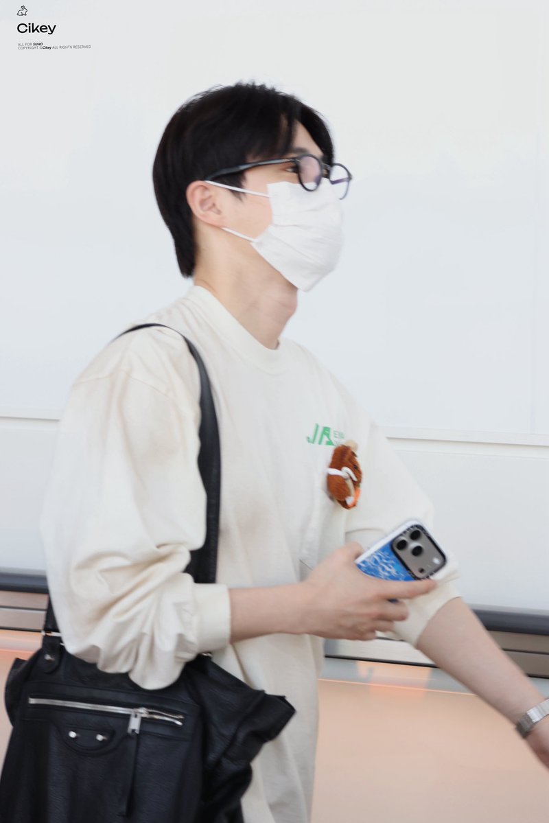 260710 HND 외모 check^_^ #수호 #SUHO #준면 #김준면 #金俊勉 #スホ