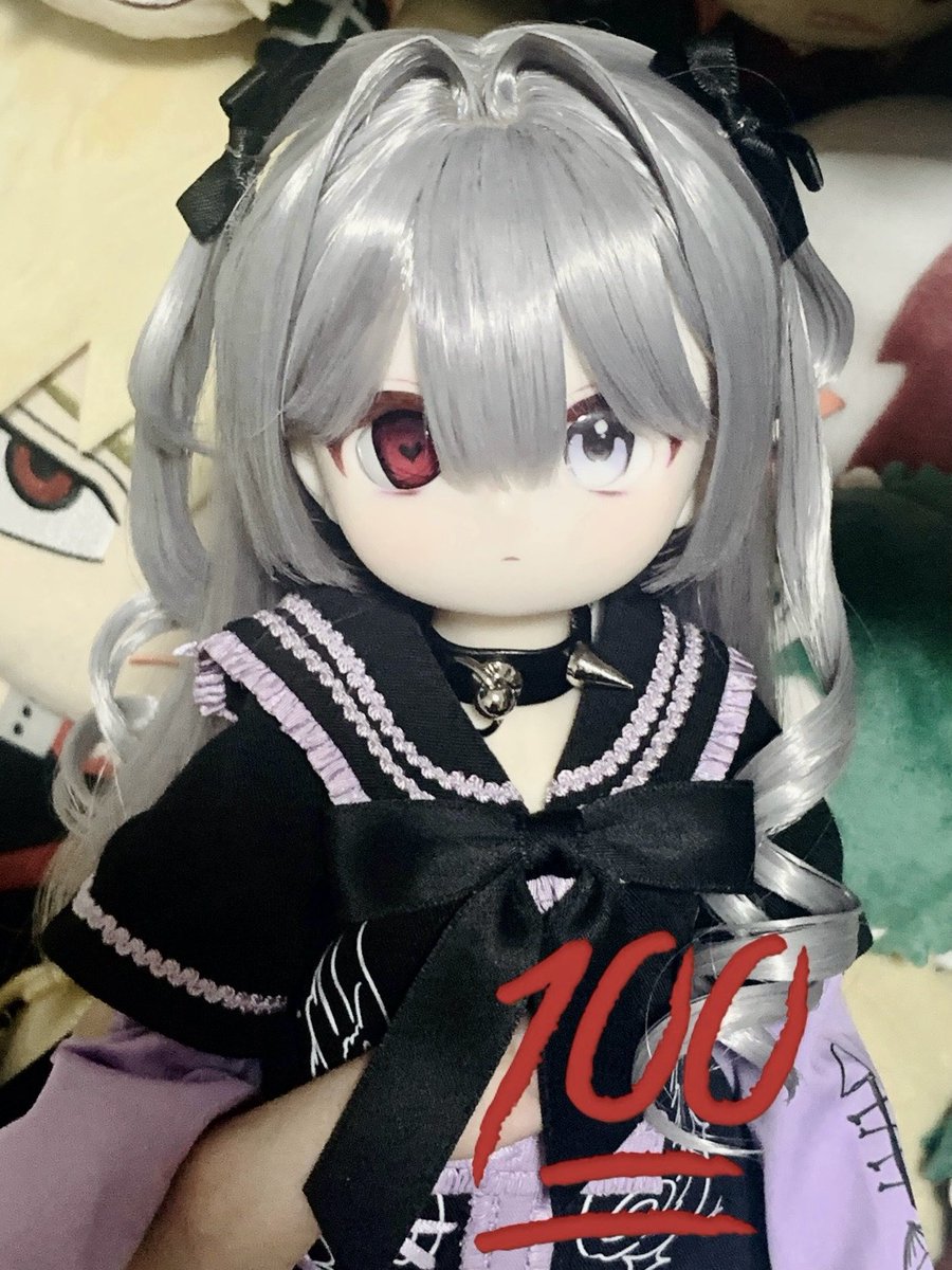 Yini7L's tweet photo. 新しいドール届いたのでとりあえず服着せて自作ヘッドを乗せた かわいいね https://t.co/OQ5mVt0CSC