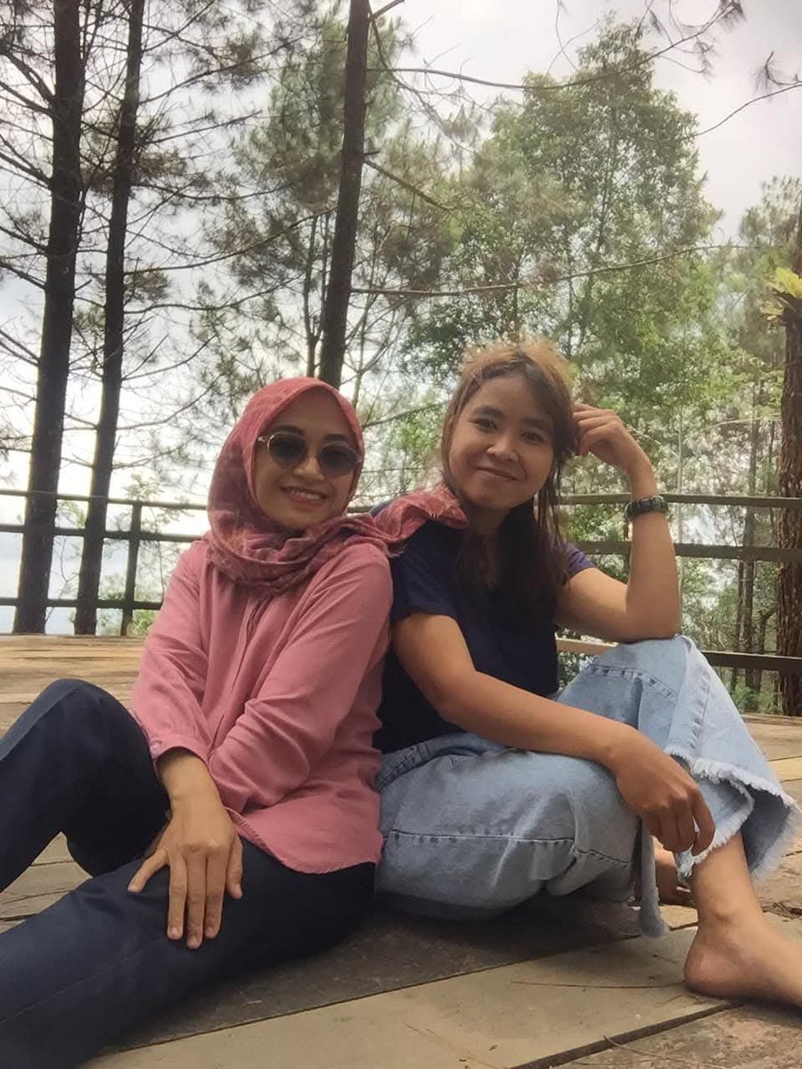 Nofi9s's tweet photo. Bestie dari jaman penjajahan🥰 #bestfriend  @Asih99999 https://t.co/gVlz5ho6uD