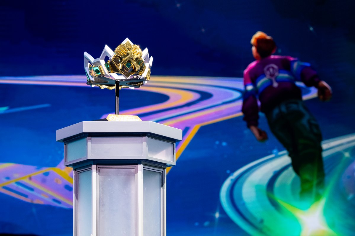 CompeteTFT's tweet photo. The best of the best are ready to prove their worth

#TFTCrown kicks off in 1 hour! 👑 https://t.co/uuSVUxax8W