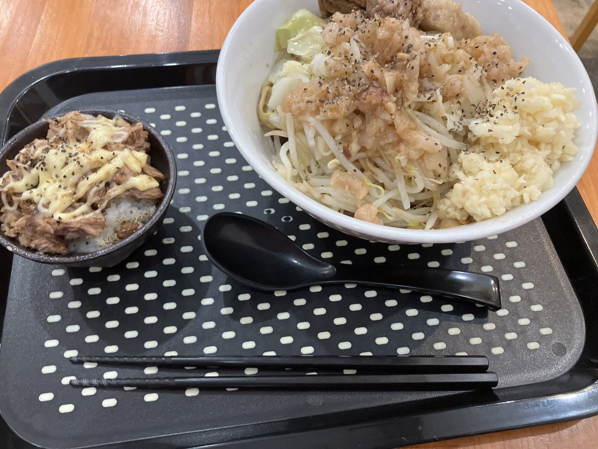 panimet's tweet photo. https://t.co/0zyIxS9l8L