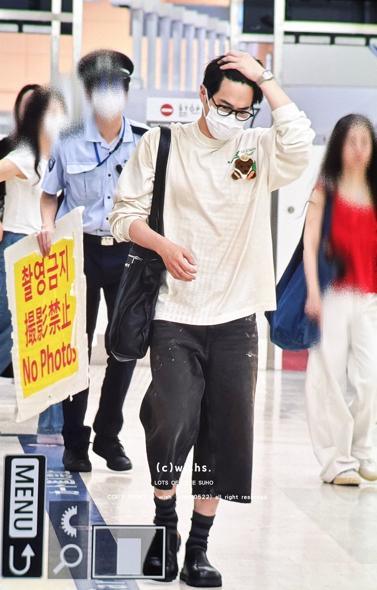 wishs0522's tweet photo. 260710 HND

#수호 #SUHO #준면 #김준면 #金俊勉 #スホ #EXO
@weareoneEXO https://t.co/PQegKL410C