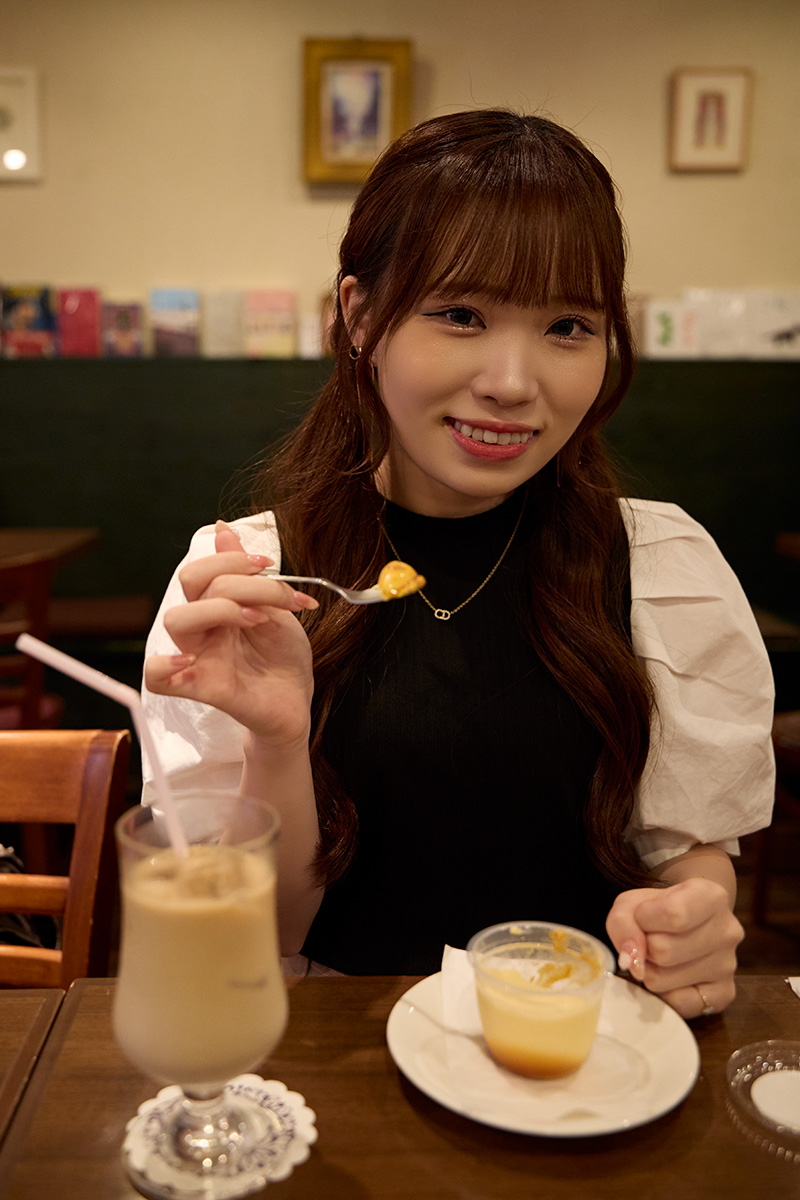 jigobou2's tweet photo. うっかり自分のを食べたので代わりに撮ったプリンは望杏（のあん）@noannpartnerさんのプリンでした
望杏さんは柔らかめのプリンを注文しました🍮

@photopartnerjp https://t.co/UeSIZn61T1