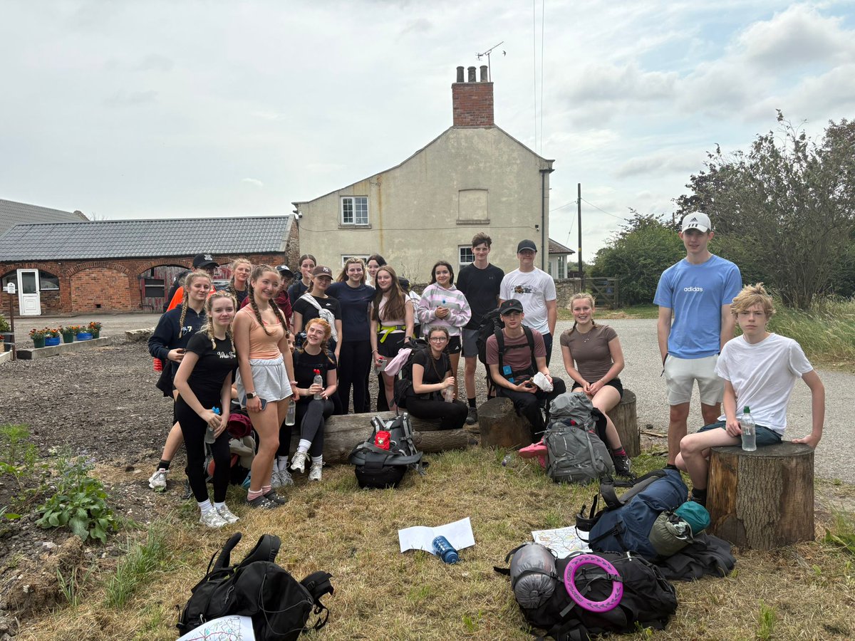 PATCarletonHigh's tweet photo. This week a group of our Year 10 students completed their expedition as part of their #DukeofEdinburgh #BronzeAward. From pitching tents, cooking meals outdoors to navigating the route - well done to everyone for successfully completing this part of your award! #CHSDofE2026 https://t.co/X9IUe67W4n