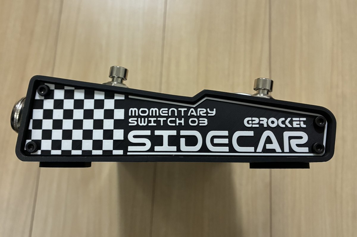 MASA_VAKT's tweet photo. メルカリで注文していたGX-1の「SIDECAR」というC2＋C3増設スイッチが届きました😆
BOSSの純正フットスイッチを外付けで使うのは見た目的にちょっと…という方にオススメです👍 （案件ではありません）
これでパッチ内の自由度がさらに上がります☺️

#GX-1
#SIDECAR
#サイドカー https://t.co/OduSkWMabI
