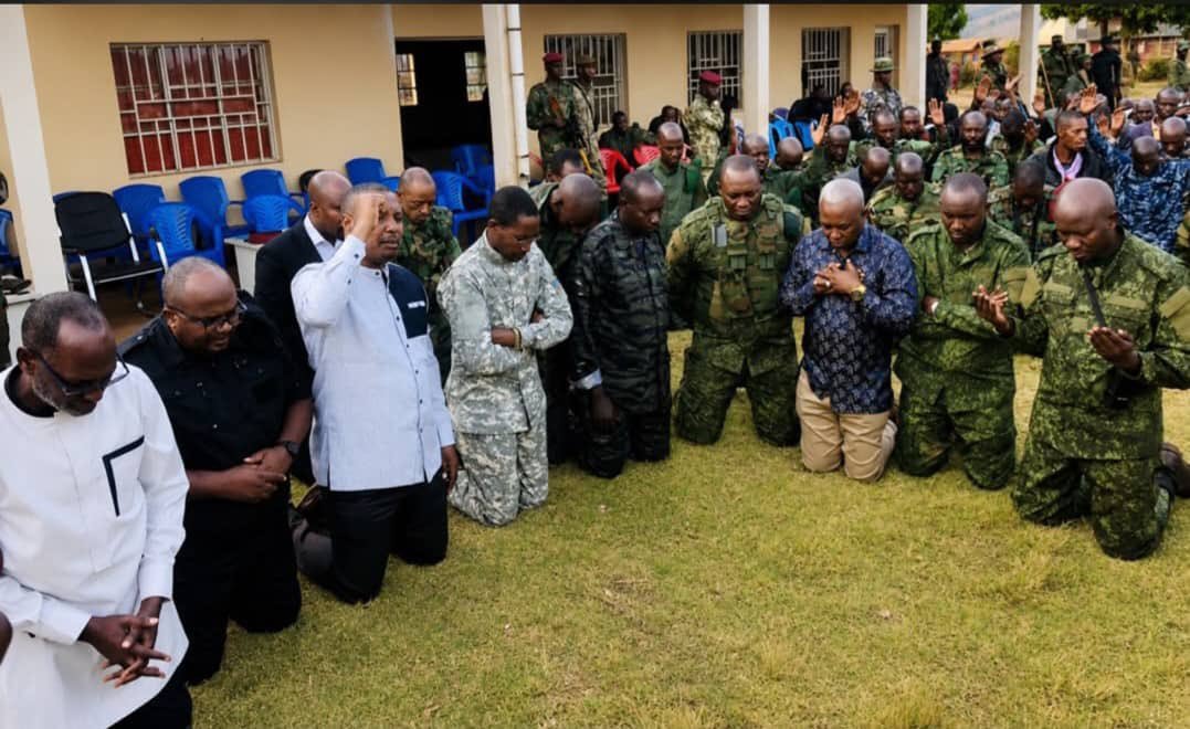 JustinNsengima's tweet photo. Picture Of The Day
Les incirconcis de Tchilombo ont honte de voir la joie du peuple de Minembwe avec leurs autorités 💪 https://t.co/x9mswomgL9