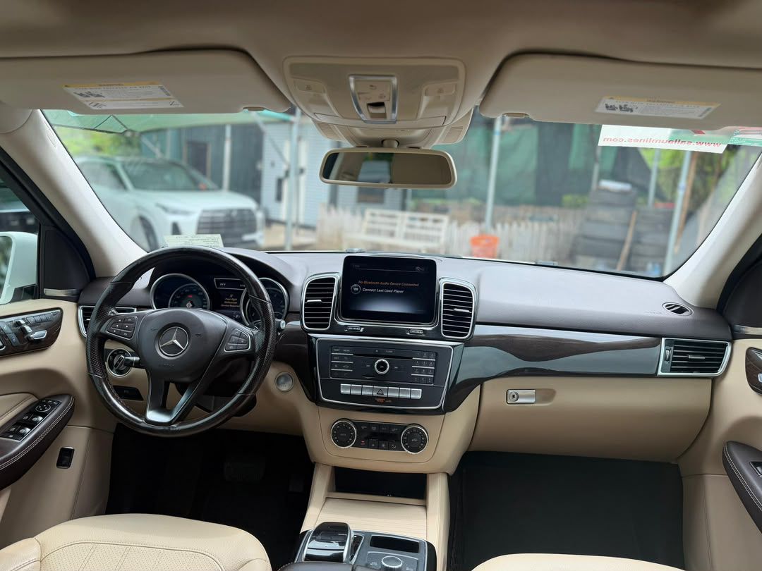quadranomotors's tweet photo. ๐ฅ Sharp Distress Sale!
Accident-Free Foreign Used 2017 Mercedes-Benz Full Options
โ
360ยฐ Camera ๐ท
โ
Everything Working Perfectly
๐ฐ Just โฆ29.8 Million
๐ Abuja
Serious buyers only! DM now for inspection & details.
#MercedesBenz #AbujaCars #ForeignUsed #LuxuryCars https://t.co/kbtXFA5ksJ