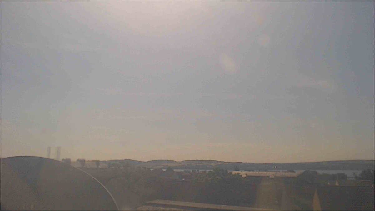 _DundeePerfect_'s tweet photo. Three Days of this now #Dundee has seen, somebody must have broke something.[laughs]
Window thermometer is saying 40.1c and only 11 o'clock. https://t.co/14M1DlEzqx
