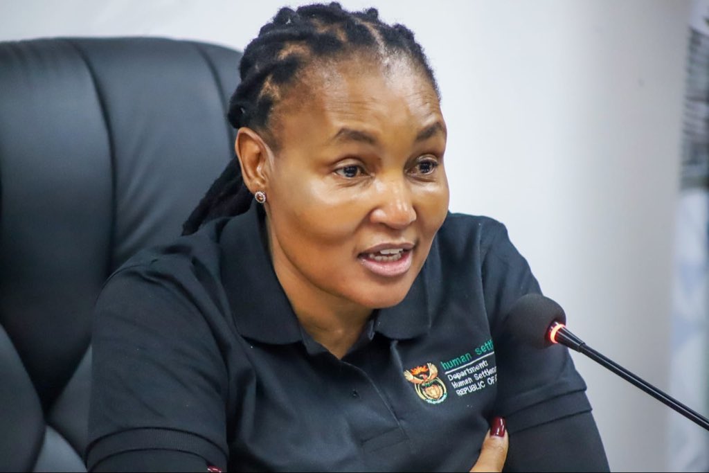 ThembiSim73's tweet photo. Ahead of the Title Deeds Handover Ceremony in Maquassi Hills Local Municipality, Human Settlements Minister Thembi Simelane, North West MEC for CoGHSTA Oageng Molapisi, and Executive Mayor Mzwandile Feliti received a status report on the overall Human Settlements performance. https://t.co/X9eYgyZt1L