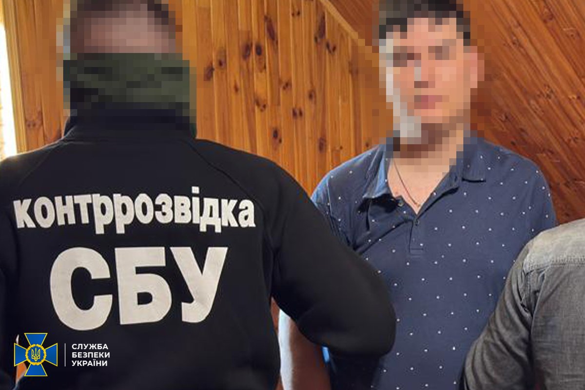 ServiceSsu's tweet photo. СБУ затримала агента фсб, який готував новий удар рф по Хмельниччині

➡️ https://t.co/zNXJ38mX6C https://t.co/v3Z4AEApYk