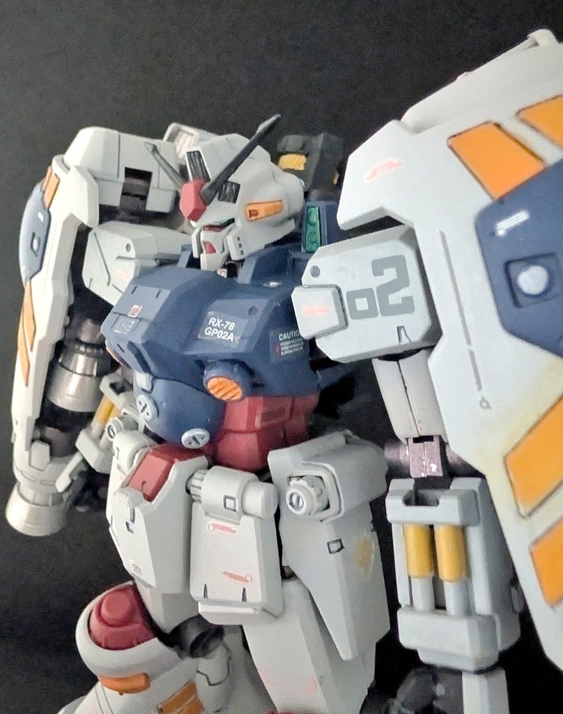 Ol7ItyJmsm8295's tweet photo. 取り敢えず、ＧＰ０２サイサリス完成と致します！
筆塗りスポンジ全塗装、足の可動域を若干広げました。
２０年以上前のキットではありますが、塗装で格好良く仕上げられた気がします。今回も楽しかった〜。
#ガンプラ好きと繋がりたい https://t.co/aAAtQYatQ9
