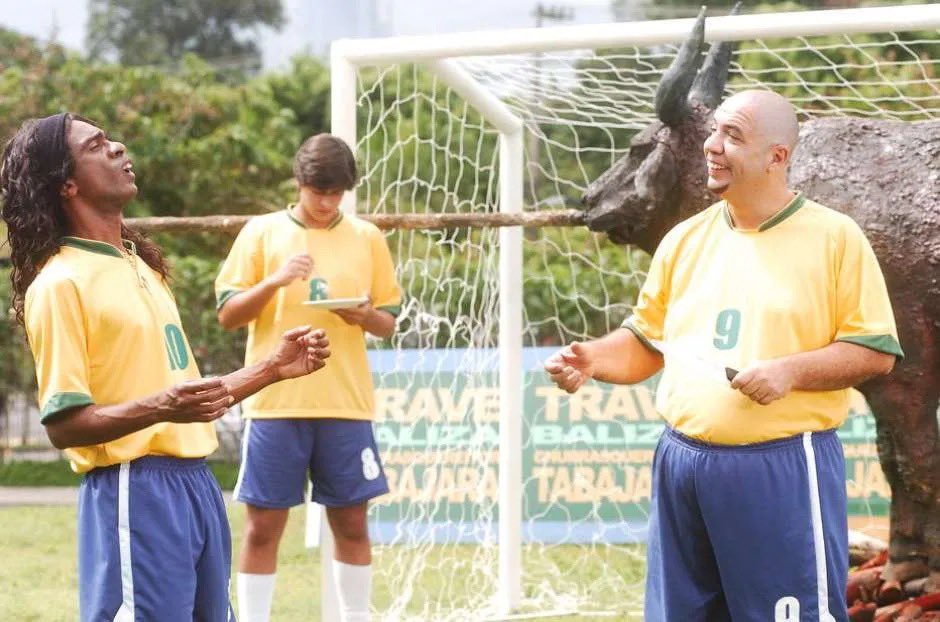 souvodka's tweet photo. os fãs do Neymar n sobreviveriam ao Casseta e Planeta kkkkk https://t.co/KR3De2GJUJ