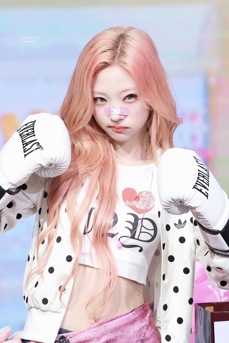 mofukitty_ST's tweet photo. 260709

🎀💕👊🏻

#STELLA #스텔라
#Hearts2Hearts #하츠투하츠 https://t.co/EvbYfhoAf6