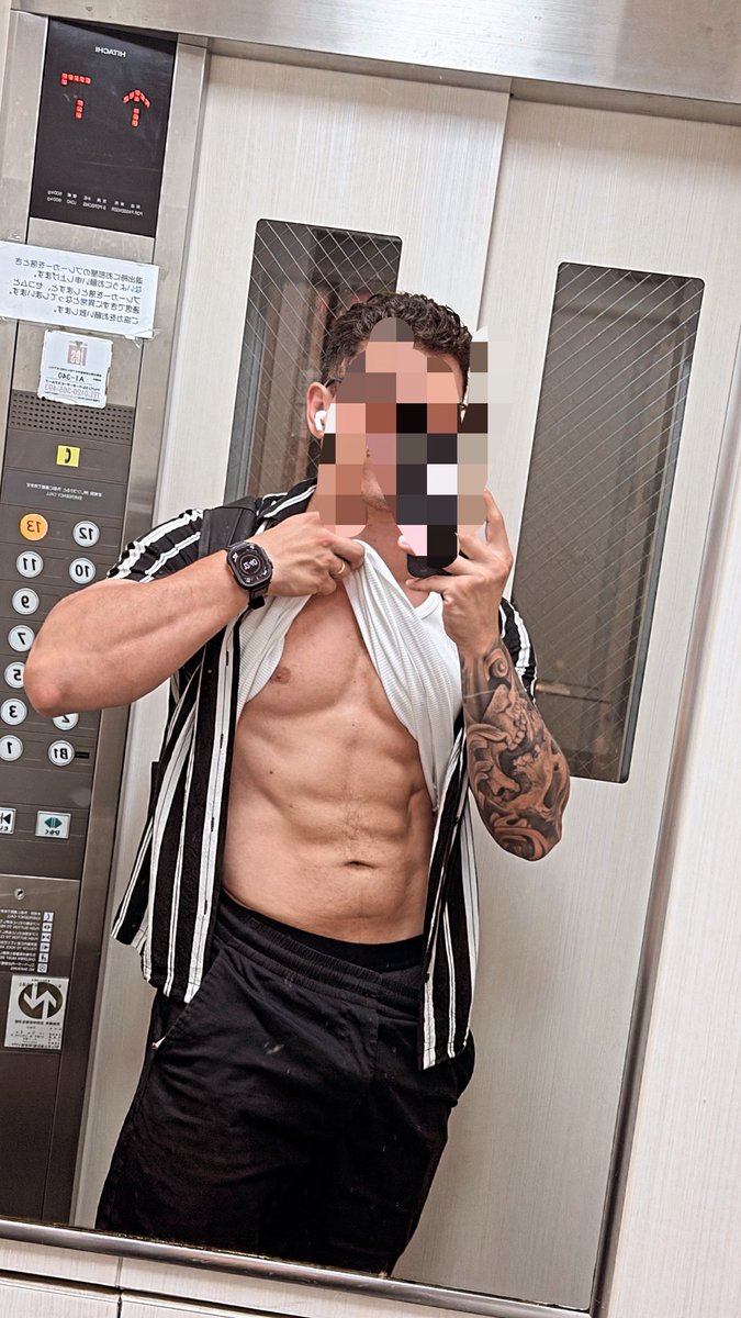 DanielH85370123's tweet photo. 出張で大阪に行きます！久しぶりです😊

おすすめのジムはありますか？Fit Placeに行こうかなと思ってます。ホテルのジムは設備があまり良くなくて、ちょっと微妙です💩
#筋トレ
#筋トレ男
#ジム
#大会
#腹筋
#大阪 https://t.co/JB3jKZr5aW