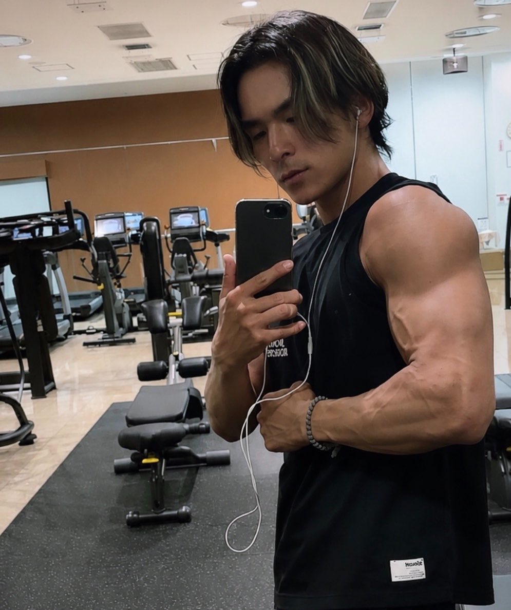 habe_52's tweet photo. パーソナルトレーニングのご依頼・お仕事のご相談、お待ちしております！お気軽にDMまで📩 https://t.co/7rbtyAtCRg