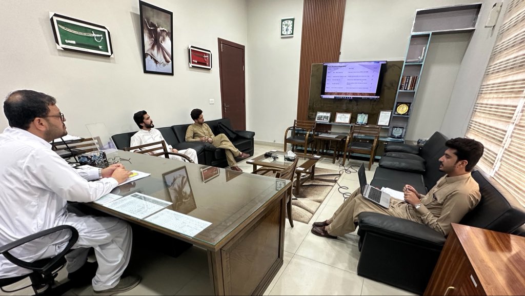 wsscm_mardan's tweet photo. #UETMardan students Hamid Shehzad and Jawad Jabbar presented their AI-based legal assistance project to #CEO #WSSCM Engr. Adil Nawaz.He appreciated their innovation and encouraged further improvements for practical
implementation.
#digitalskills #AI #projects
@KPChiefMinister https://t.co/qC7PFV200I