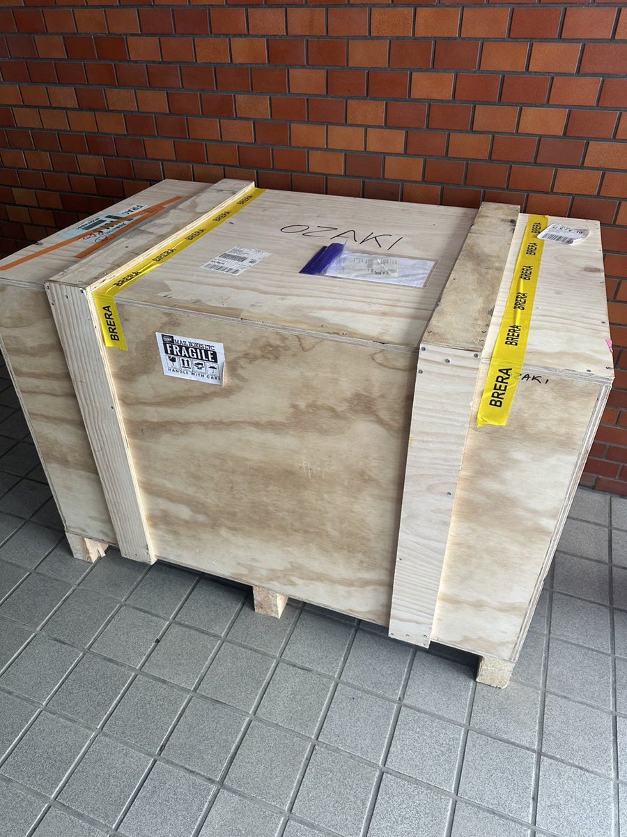 Hnrzk's tweet photo. 本当に届いた https://t.co/Juksr6FHrF