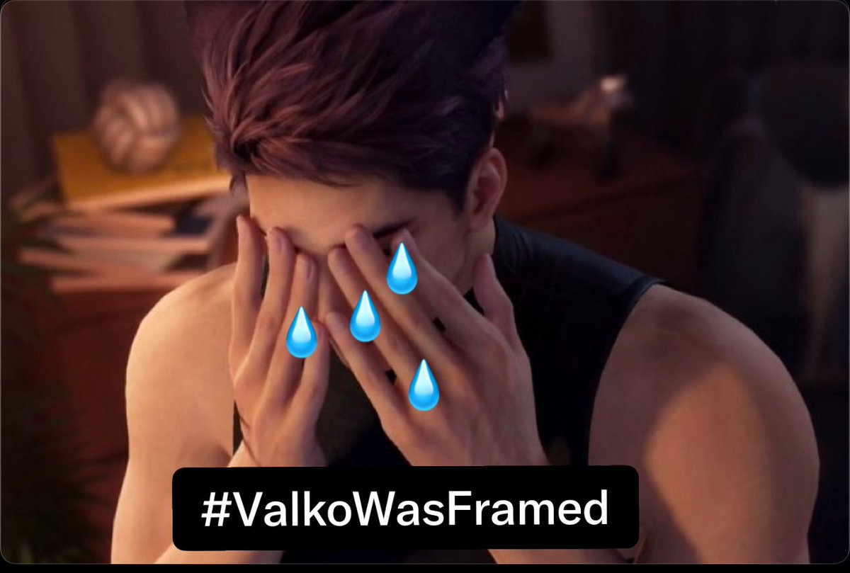 Steph9911LW's tweet photo. It is a playful banter. The guy is lovely and not dangerous #JusticeForValko #BringValkoBack #rouga #Aoyin #Valko #ロウガを返して #恋と深空 #ValkoWasFramed the wolf is the type of guy that keeps boundaries. MC is capable and strong enough to defend herself https://t.co/bJZBd55Okn https://t.co/vH5rHeJnwX