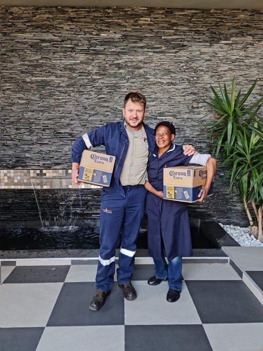 KatlegoMaseng1's tweet photo. Meet Malcolm and Thembi.

Malcolm is Thembi’s employer, and Thembi works as his domestic worker. Instead of seeing her as “just an employee,” he chose to invest in her future.

He bought her a brand-new car, gifted her a Rolex watch, built her a house, and pays her a monthly salary of R14,000.