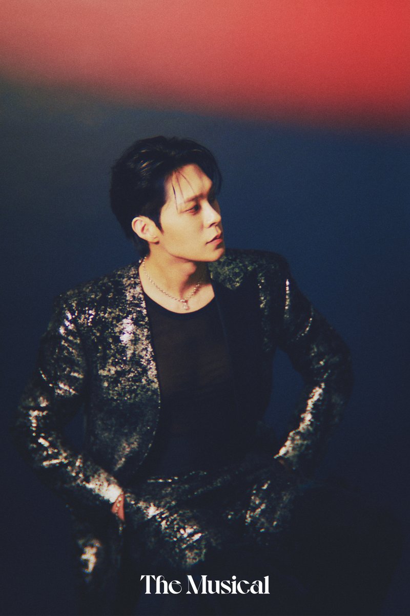 lovethemusical's tweet photo. "배우 활동을 하며 매번 빛나는 순간만 있지는 않겠죠. 하지만 지금은 어두운 때에도 어딘가에는 빛이 있다는 걸 알아요."

단독 콘서트 <ME: INSIDE>를 앞둔 배우 이해준과의 대화. 전문은 더뮤지컬 웹사이트에서 확인해 보세요.✨

🔗https://t.co/T5UF3I5dWO https://t.co/KGfDyGqrvv