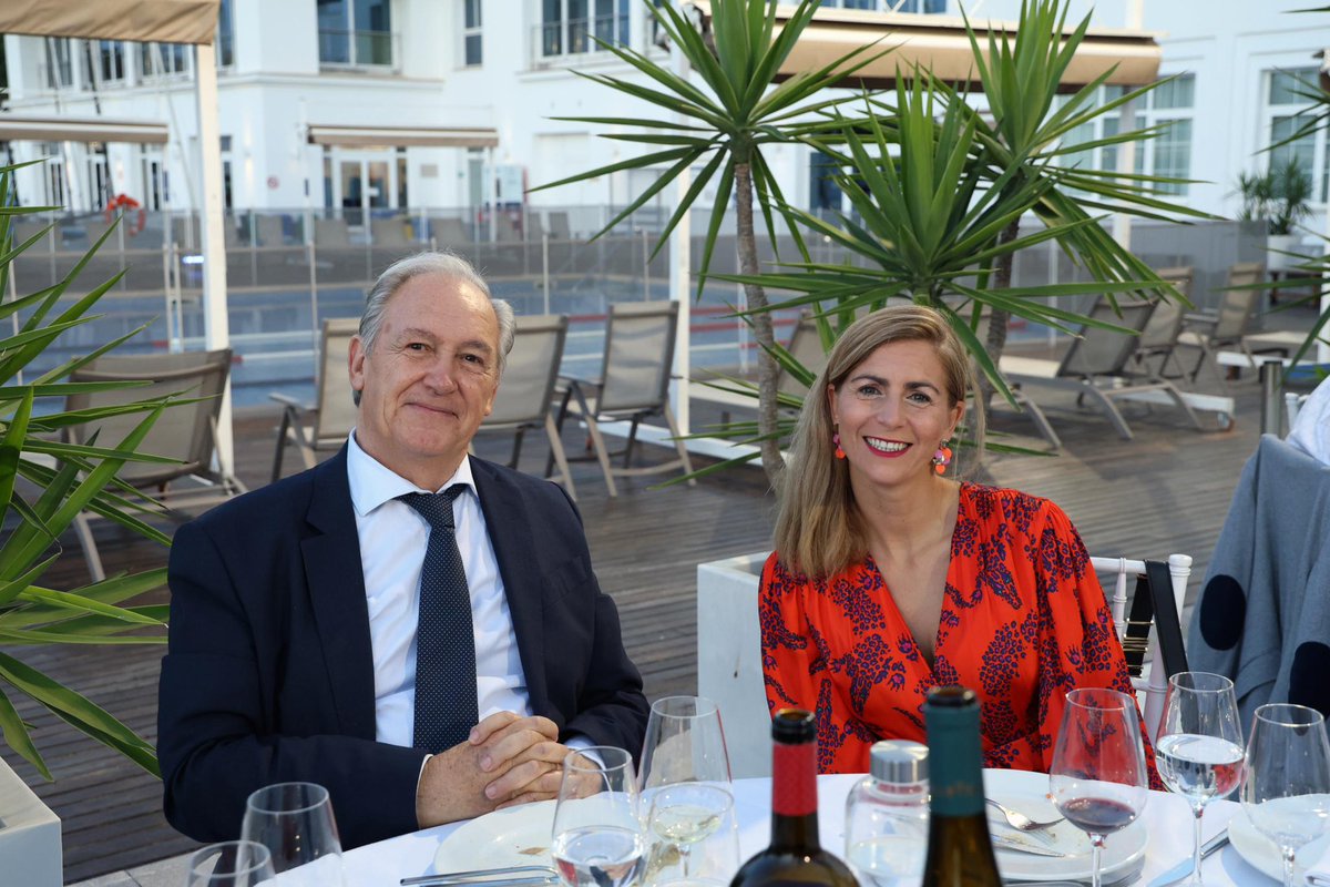 icaib's tweet photo. La abogacía palmesana, reunida para celebrar la cena anual del ICAIB 🥂 Un momento para descansar de expedientes y juzgados y conectar con aquello que siempre perdura: el compañerismo. https://t.co/uw7n99oRBJ