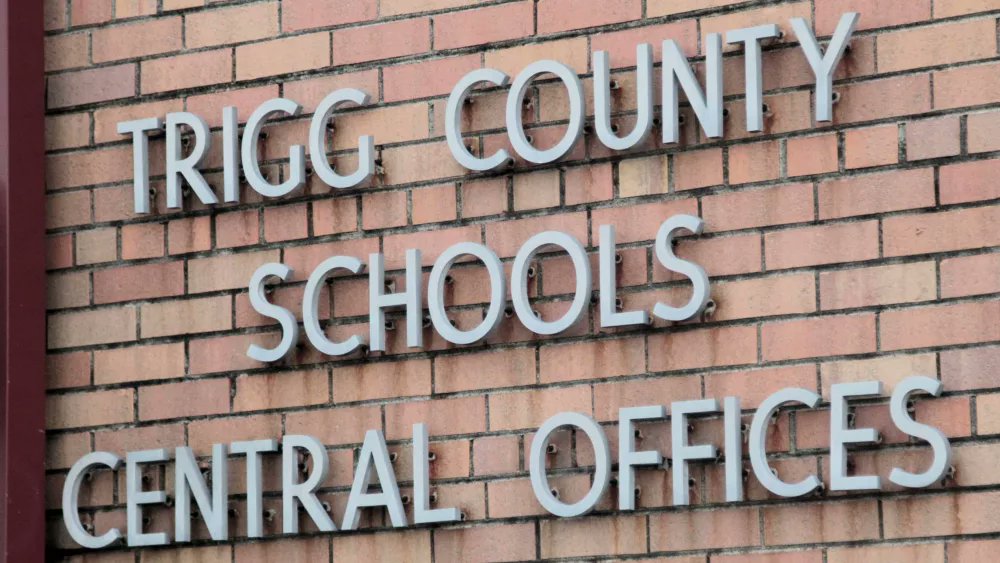 whvoradio's tweet photo. Trigg County’s James Delivers Final Report For District https://t.co/M21SCqsW6l https://t.co/9B6e5OKWen