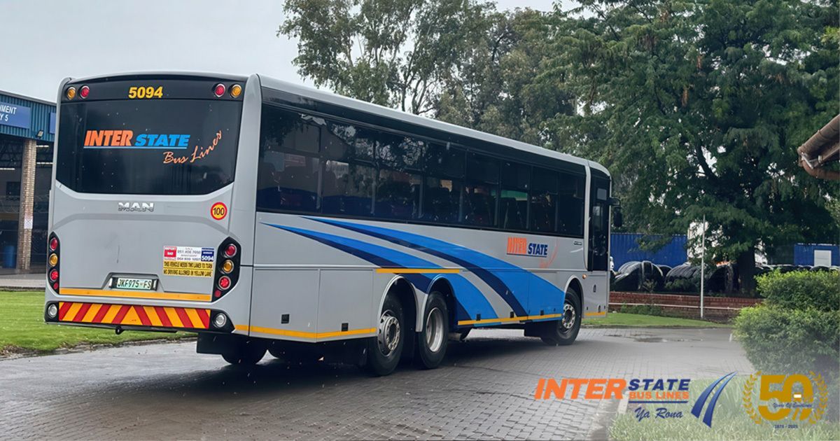 interstate_bus's tweet photo. 🚌 Hlokomela, Bapalami
In Mopalami edition 40, we are also reminding passengers about a few important safety and travel rules.
Small actions help keep every journey safer and smoother for everyone.
Ya Rona! 💙
Read more here: https://t.co/SGiCxvn3R3
#ibl #passengernotice https://t.co/QgCTPpcKSm