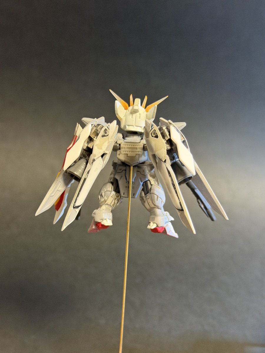 wingG_ew's tweet photo. ガンダムコンバージ

ウイングガンダム　プロトゼロ

ウイングバインダーは展開状態と収納状態の両方可能です。

#GUNDAMCONVERGE
#ガンダムコンバージリペイント 
#ガンダムコンバージ改造
#ガンダムW
#ウイングガンダムゼロ https://t.co/RkCOtETL1o