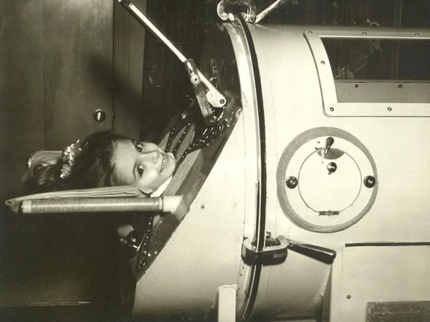 1goodtern's tweet photo. The final two iron lung using polio survivors who had made it this far were killed by Covid.

70 years of survival ended by everyone else deciding that it was fine to infect them so we could all go get brunch. https://t.co/Rycwyxggyl