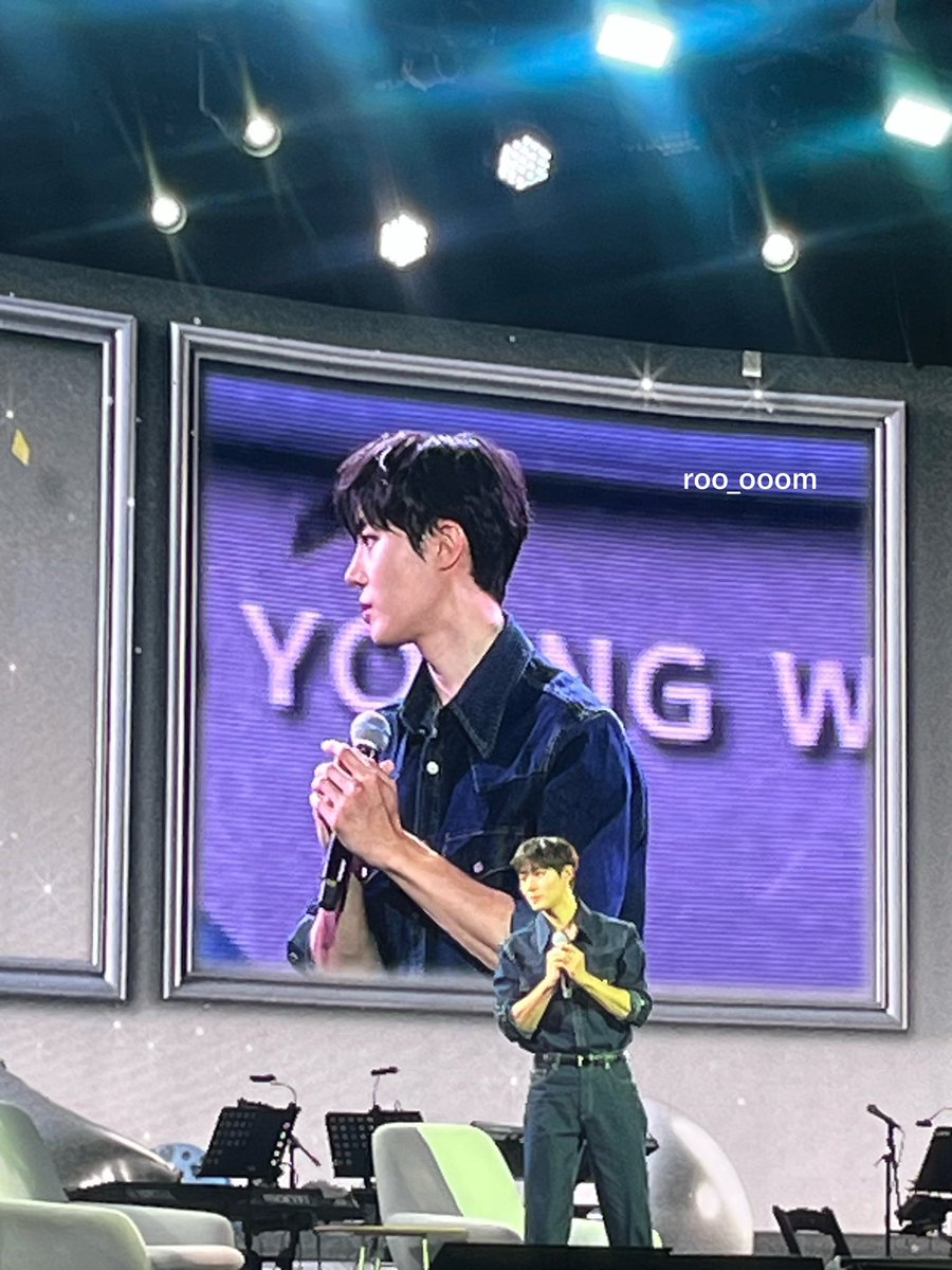 roo_ooom's tweet photo. 영우 얼마나 잘생겼냐고요? 
제 카메라가 깨져도 그냥 막 찍어도 이렇게 나와요 … https://t.co/yF873Jm2JE
