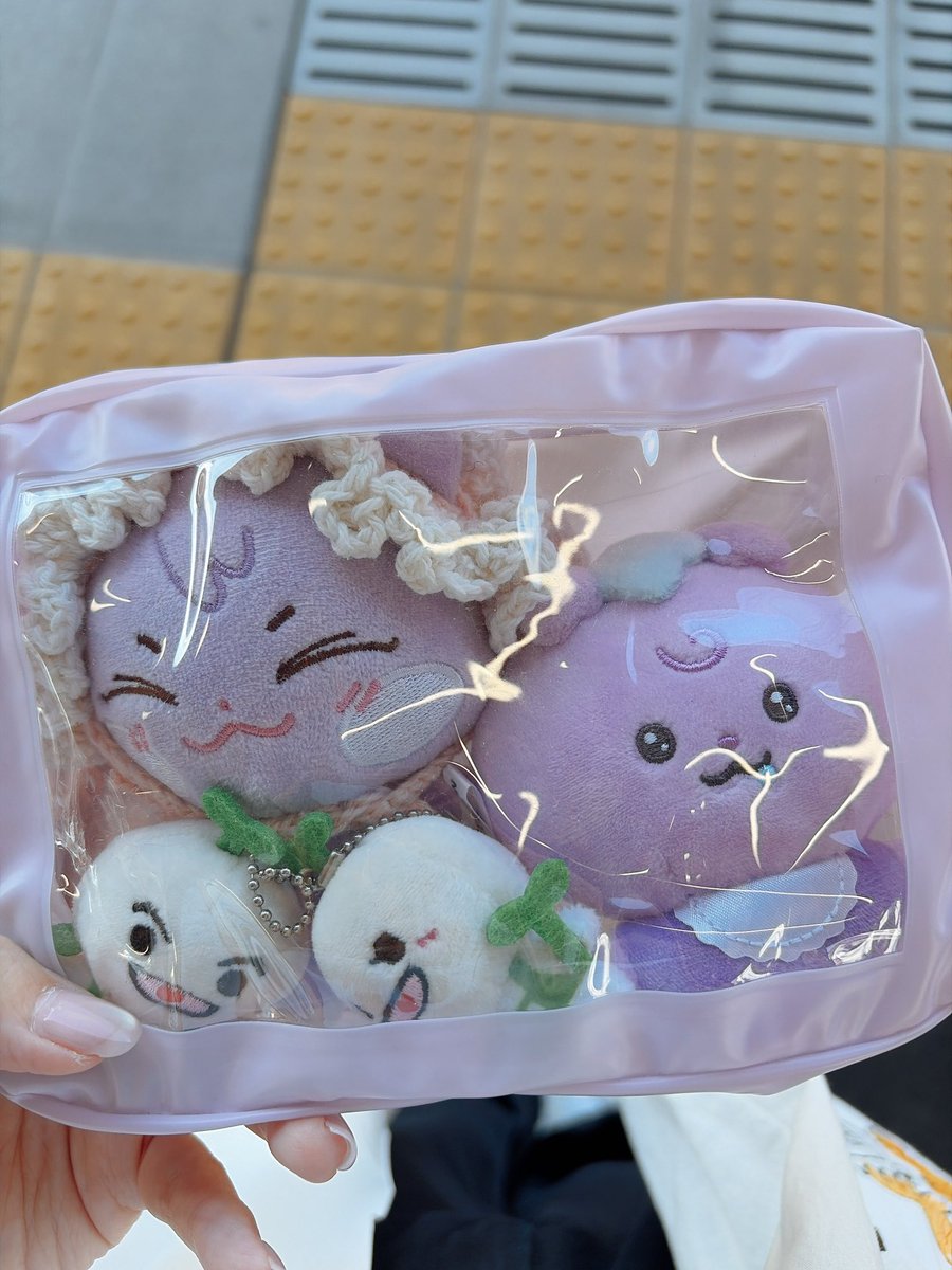 moimoimu__11's tweet photo. 今日みんなとお出かけしてきたのだ https://t.co/WJCt0ki7hw