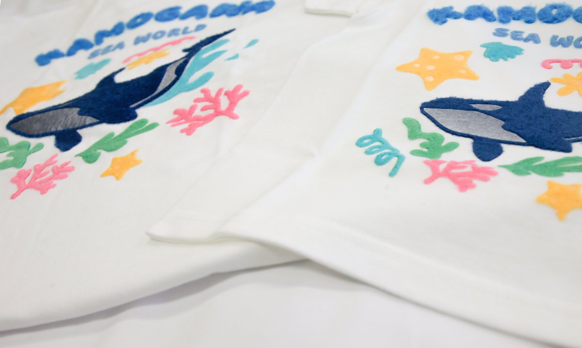 kamoseaOfficial's tweet photo. モ、モフモフ！？なTシャツ���新発売！

思わず触ってみたくなるモフモフ感と、パステルカラーの可愛いさがギュッと詰まった、とっておきの1枚。

このモフモフ、キッズサイズもありますよ♪

■モフモフTシャツ
大人（S・M・L・XL）：3,630円（税込）
子供（100・120）：3,520円（税込）

https://t.co/0Lck6O9UTy