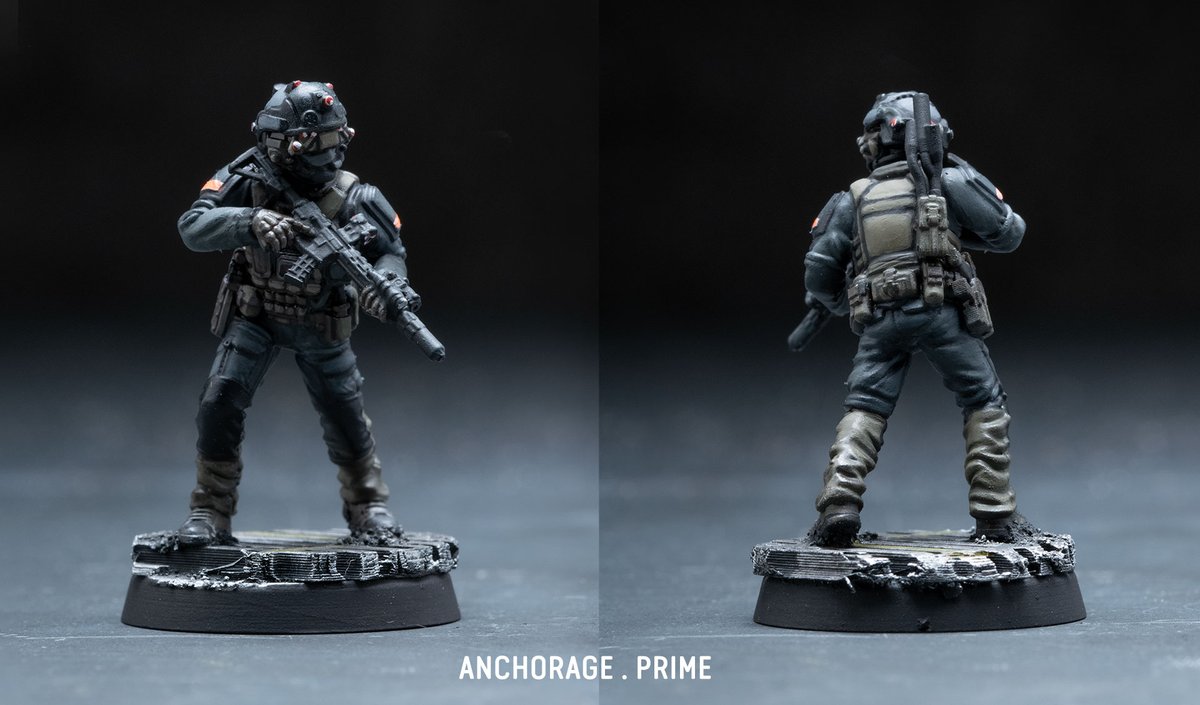_near_present's tweet photo. Anchorage Multi-Function Response Team. Paint and build by Ian's Minis. Available now on our website: https://t.co/438qP9wZTd
#nearpresent #killweb #28mm #unforgivingclosecombat #miniaturewargame https://t.co/SpRHim1Tla