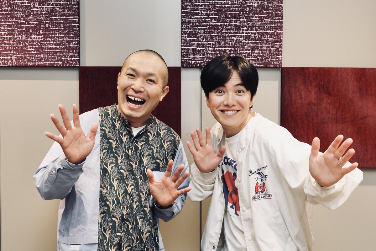 crank_in_net's tweet photo. 🎤『キングオブコント』王者・ラブレターズ
単独ライブインタビュー！🥾

次なる山は偉大な先輩――
「超えないと、この事務所にいる意味がない」

🔻記事はこちらから！
https://t.co/sLndTzcuVV https://t.co/ASmAKxWUiH