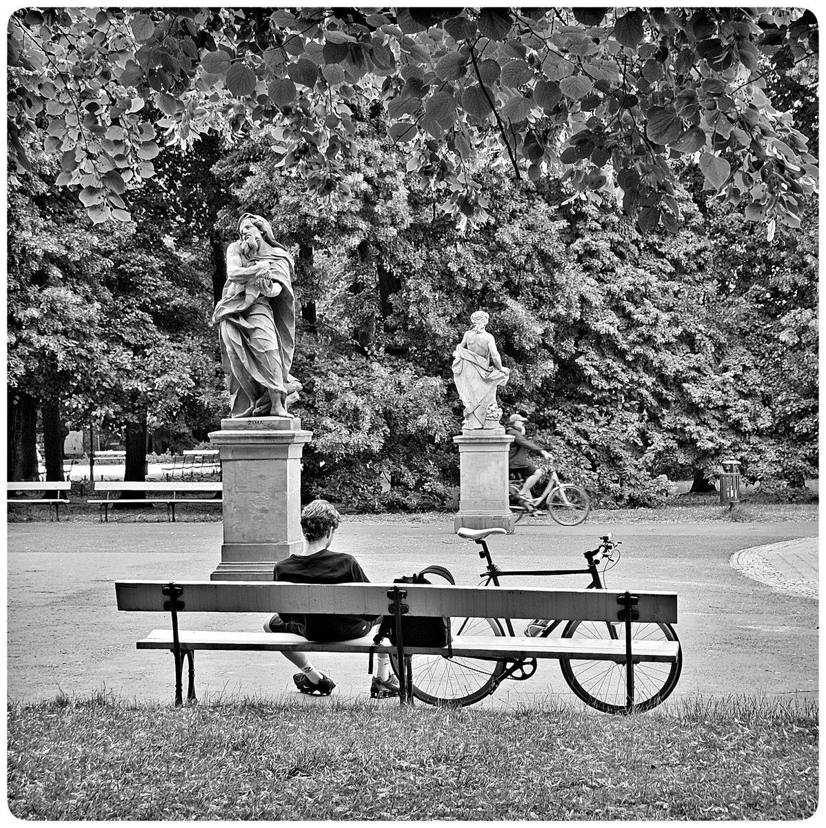 mu10689's tweet photo. #analogphotography #photographylovers #photography #bicycle https://t.co/p2UcsATgOR