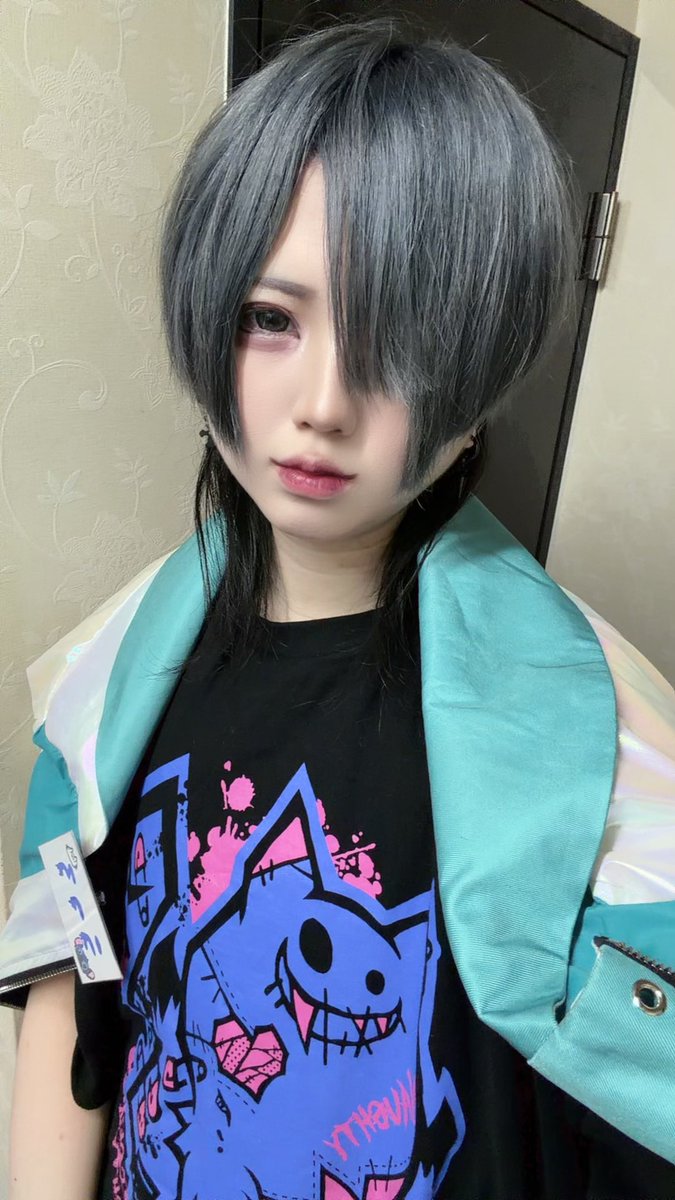Utsuro_crownlab's tweet photo. ログインしてる！
遊びに来てね！

https://t.co/B4y55UAAKP
遠隔はこちらから𛰙᭜𖫴𖫰𖫱𖫳𖫲𖫲𖫳𖫴𖫰𖫱꛰ ᭜𖫴𖫰𖫱𖫳𖫲𖫲𖫳𖫴𖫰𖫱꛰♡

#コンカフェ #男装 #自撮り界隈 #雰囲気１ｍｍでもいいと思ったらいいね  #推し不在さんおいで https://t.co/gXZmPFBLuv