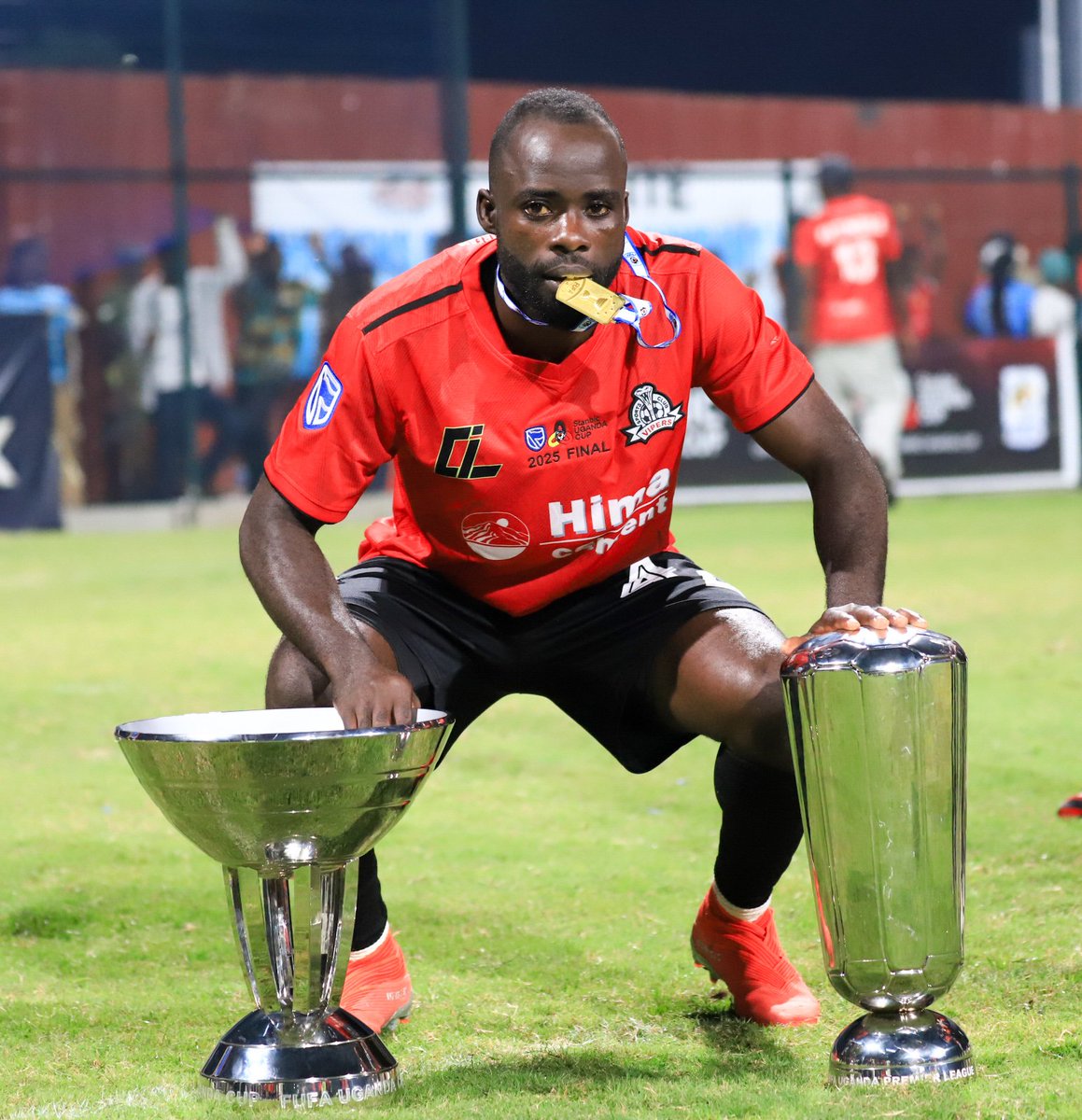 VipersSC's tweet photo. 𝗟𝗶𝘃𝗶𝗻𝗴𝘀𝘁𝗼𝗻𝗲 𝗠𝘂𝗹𝗼𝗻𝗱𝗼 𝗮𝗸𝗮 𝗖𝟰!!! 💥 

One of Uganda’s most decorated players, and Venom to the core. ✊🏿

Together we won eight titles and made history 💪🏿

You’ll always be in our hearts, Baaba. ❤️

#VenomsUpdates || #OneTeamOneDream || https://t.co/PRjmSbuWJ6