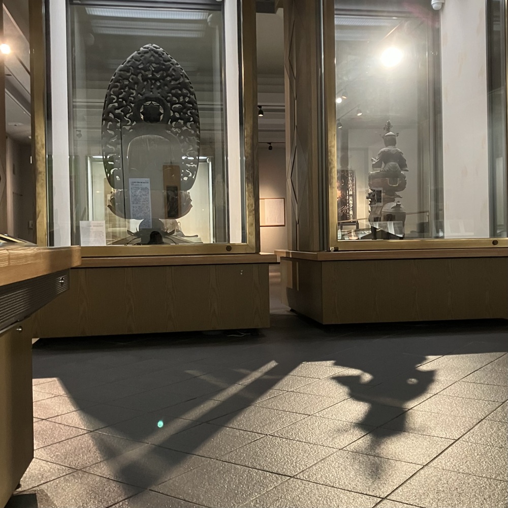 Kanagawa_bunko's tweet photo. おはようございます。
本日は14時～と15時～、ボランティアによる展示解説がございます。予約不要ですので、観覧券をお求めのうえ、お気軽にご参加ください。
なお、明日7/13は休館ですのでご注意ください。 https://t.co/nOElYnltaE
