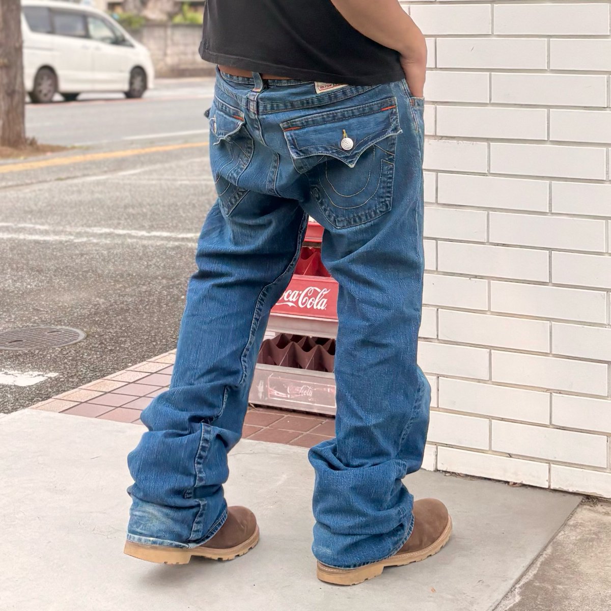 新入荷】 TRUE RELIGION フレアデニムパンツ . SIZE…w33㌅ 【参考：169
