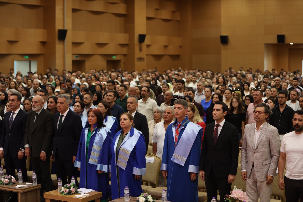 auhukoi's tweet photo. Tüm mezunlarımıza başarılar diliyoruz.... https://t.co/defgcZ2BdX